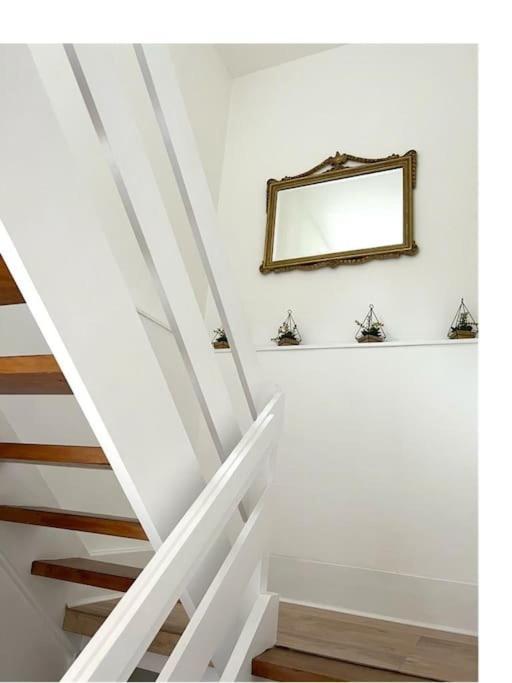 Ferienhaus Unique 4 Bed Detached House In East